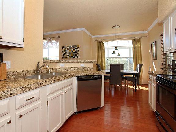 3rd image of 7050 E Sunrise Dr