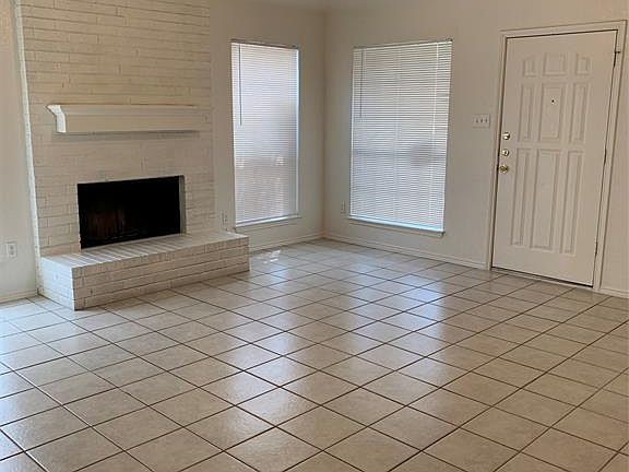 3rd image of 4516 Mizzenmast Ct