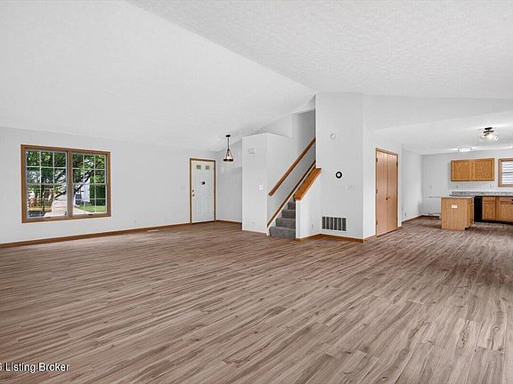 2nd image of 7317 Orchard Lake Blvd