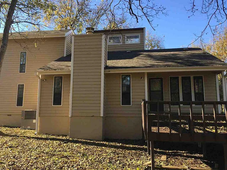 8032 Poplar Pike — Photo 6