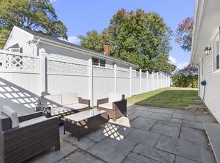 130 Park St, Stratford, CT 06614