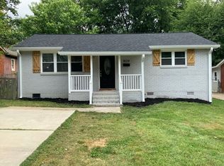 1629 Finchley Dr, Charlotte, NC 28215