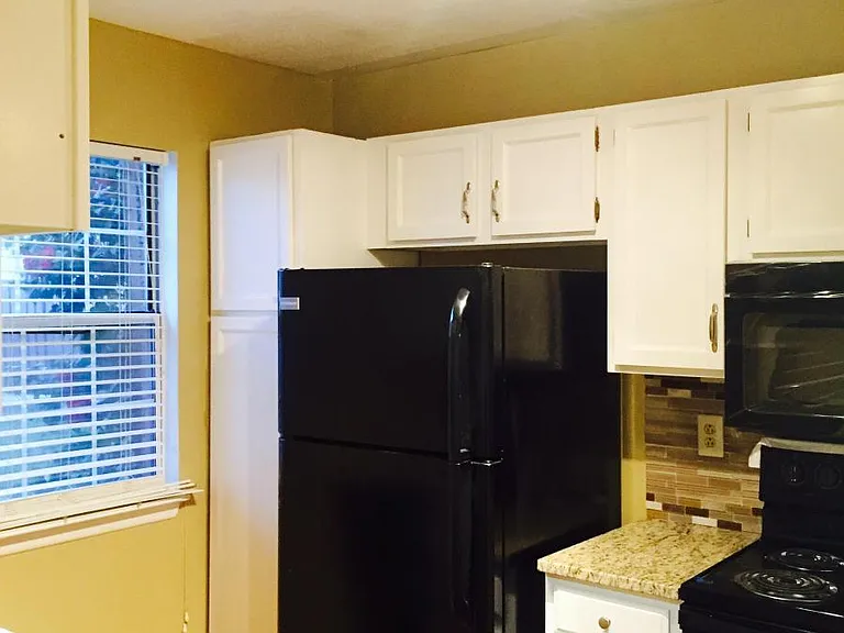 Kitchen pantry