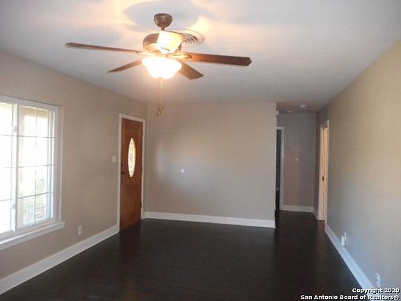 4th image of 1131 Kathleen St