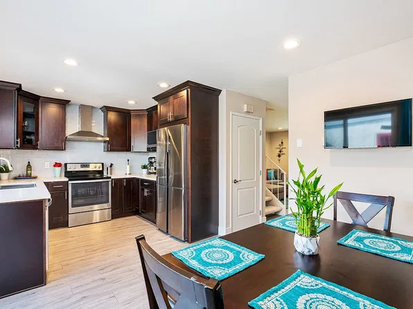 531 W Alton Ave #20, Santa Ana, CA 92707