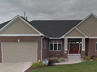 11579 Avery Dr, Inver Grove Heights, MN 55077