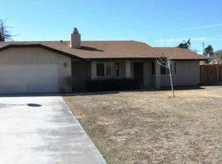 15962 Condor Rd, Victorville, CA 92394
