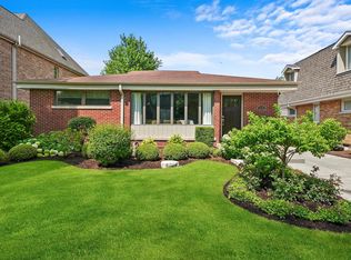 738 S Fairfield Ave, Elmhurst, IL 60126