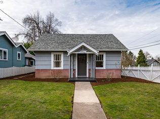 2406 Columbia St, Eugene, OR 97403