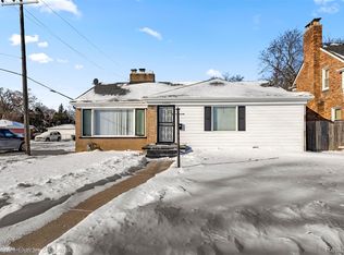 15805 Lindsay St, Detroit, MI 48227