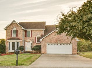 2462 Widgeon Dr, Clarksville, TN