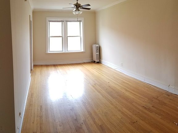 2nd image of 4917 N Damen Ave APT 1E