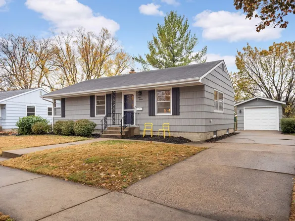1215 Colette Pl, Saint Paul, MN 55116