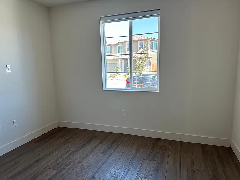5848 Placer Dr — Photo 7