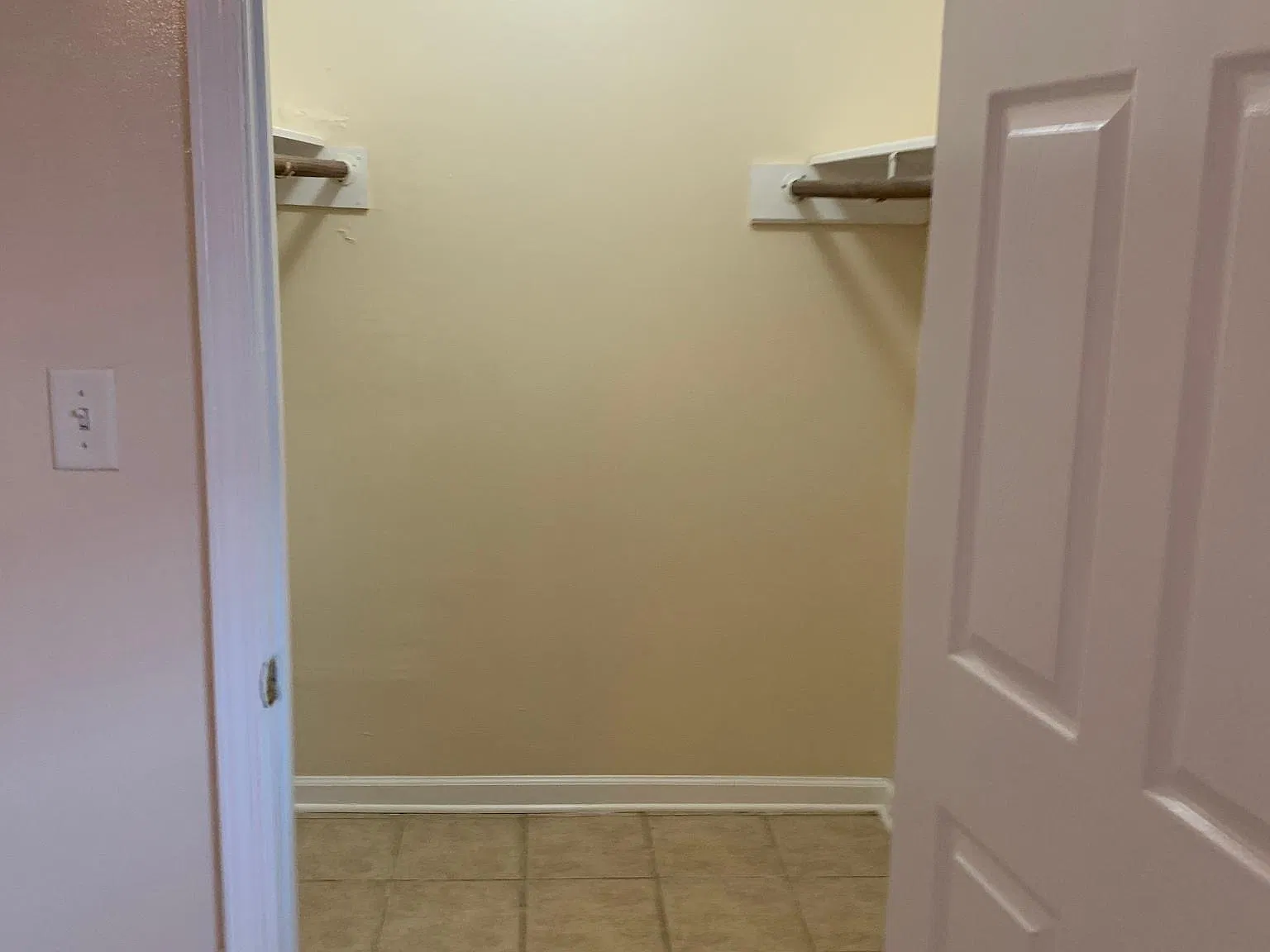 2 bed, 800 sqft, $950 — Photo 4