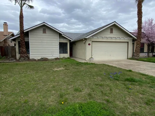 640 N Crenshaw Court, Visalia, CA 93291