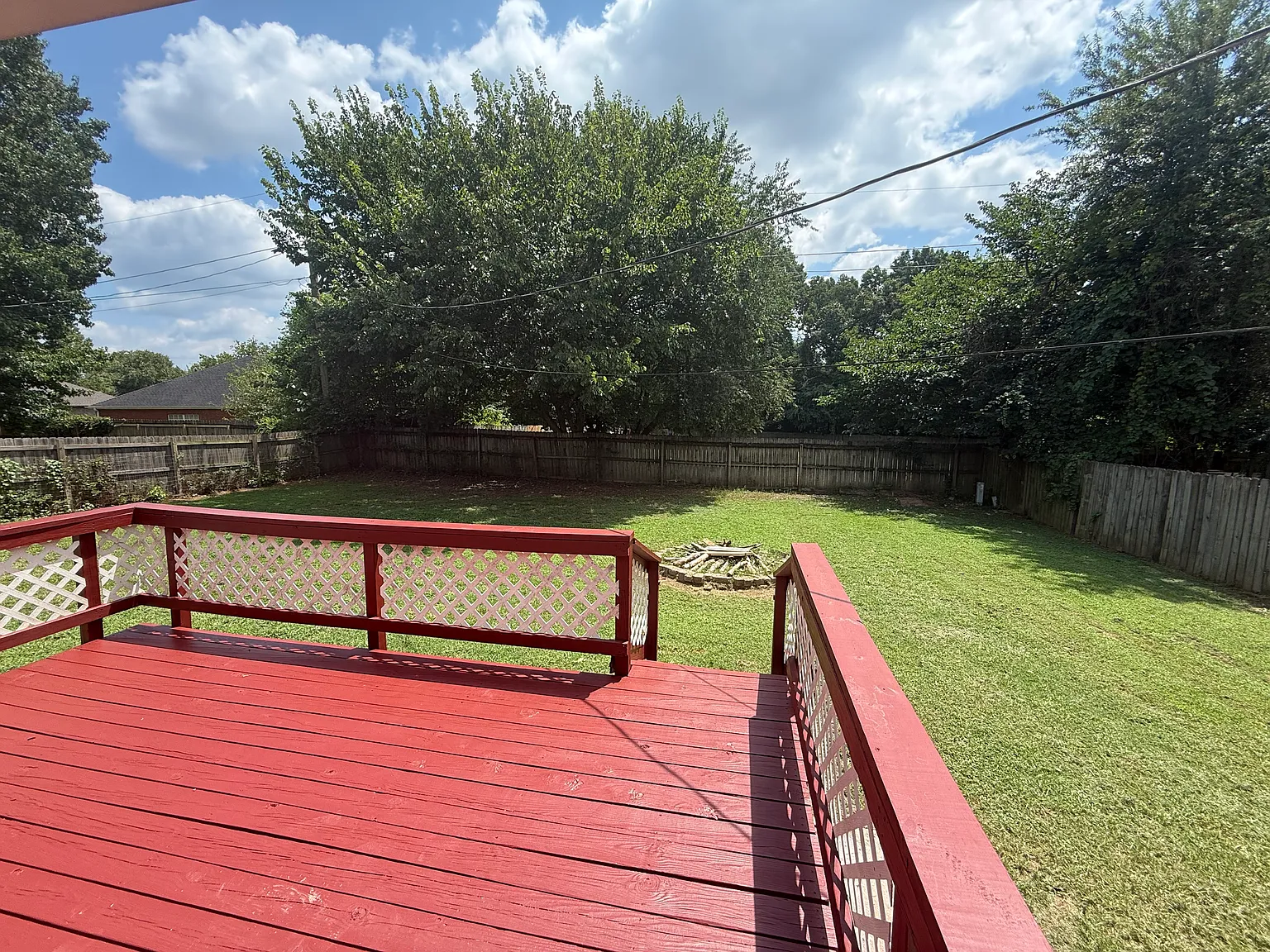 3 bed, 1.5 bath, 1010 sqft, $1,695 — Photo 4