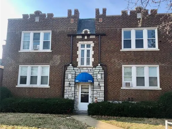 3954 Dover Pl, Saint Louis, MO 63116