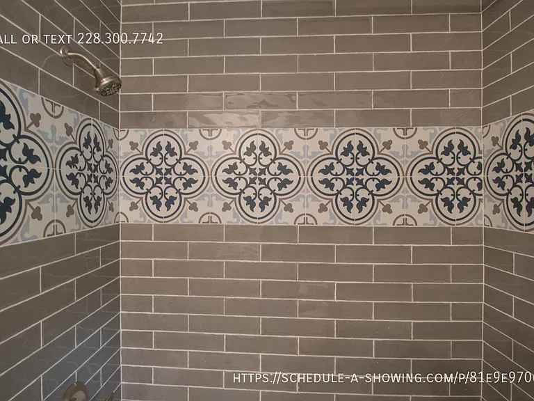226 Milray Ln — Photo 12