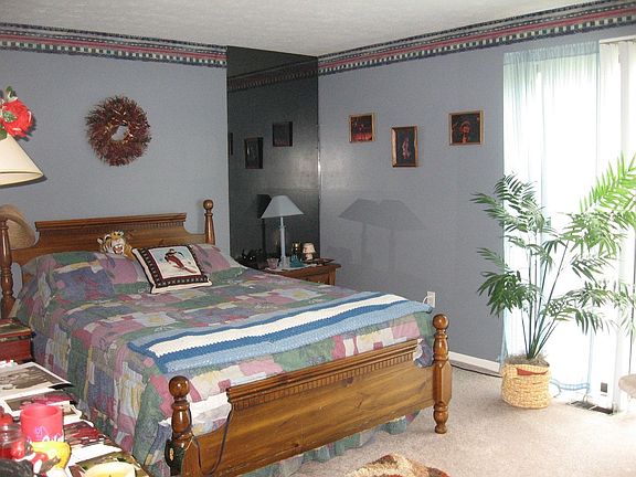 Spare bedroom