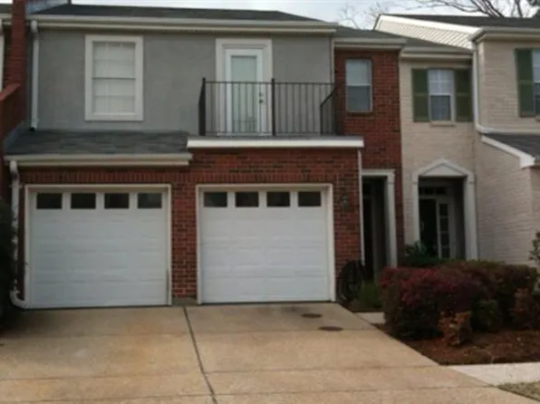 1018 Old Metairie Pl, Metairie, LA 70001