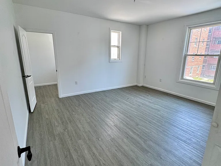 235 East St #4 — Photo 6