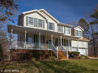 185 Hartlake Dr, Fredericksburg, VA 22406