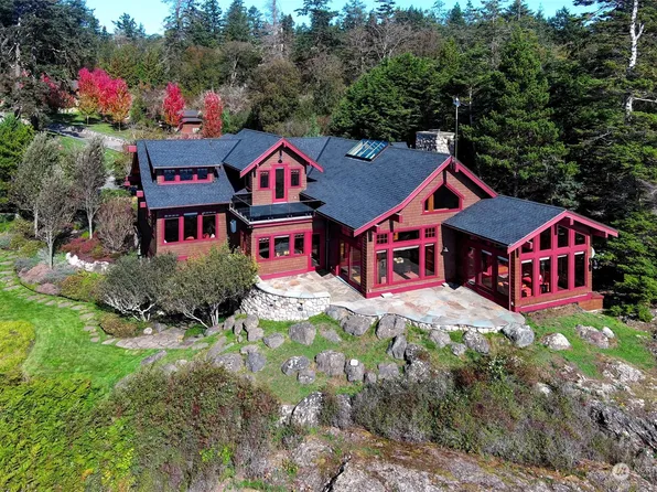 535 MacGinitie Road, Friday Harbor, WA 98250