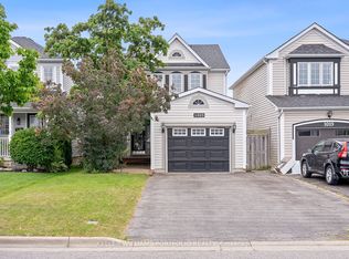 1023 Roseheath St, Oshawa, ON L1K2P9