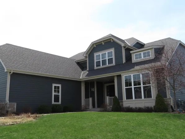 N23W27287 Arlington Ct, Pewaukee, WI 53072