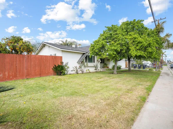 1645 S Giddings Street, Visalia, CA 93277