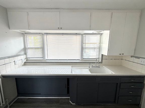 2nd image of 3148 Tremainsville Rd Suite 1