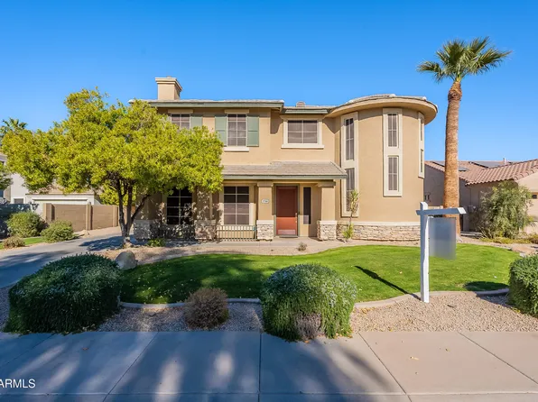 3798 E LATHAM Court, Gilbert, AZ 85297