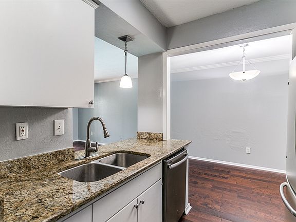 4th image of 4837 Cedar Springs Rd APT 316