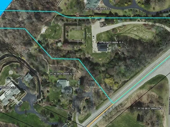 2598 N M 63, Benton Harbor, MI 49022