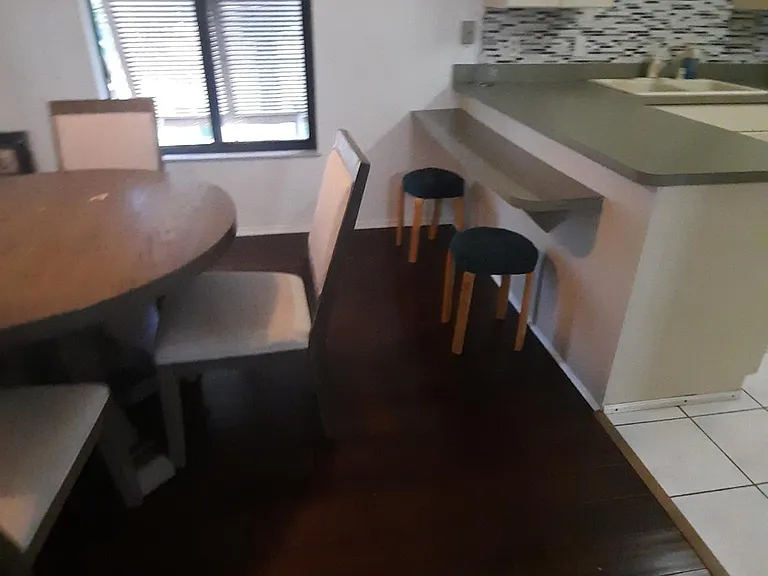 1004 SE 8th St #2 — Photo 33