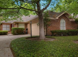 30 Silver Canyon Pl, Spring, TX 77381