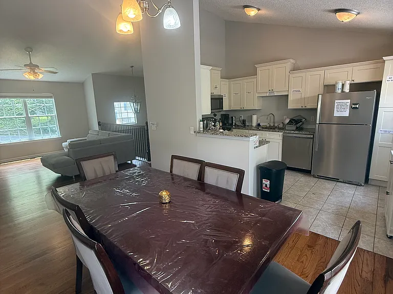 646 Woodcrest Manor Dr — Photo 24