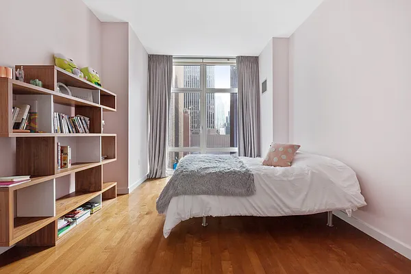 Sold by Keller Williams NYC | media 5