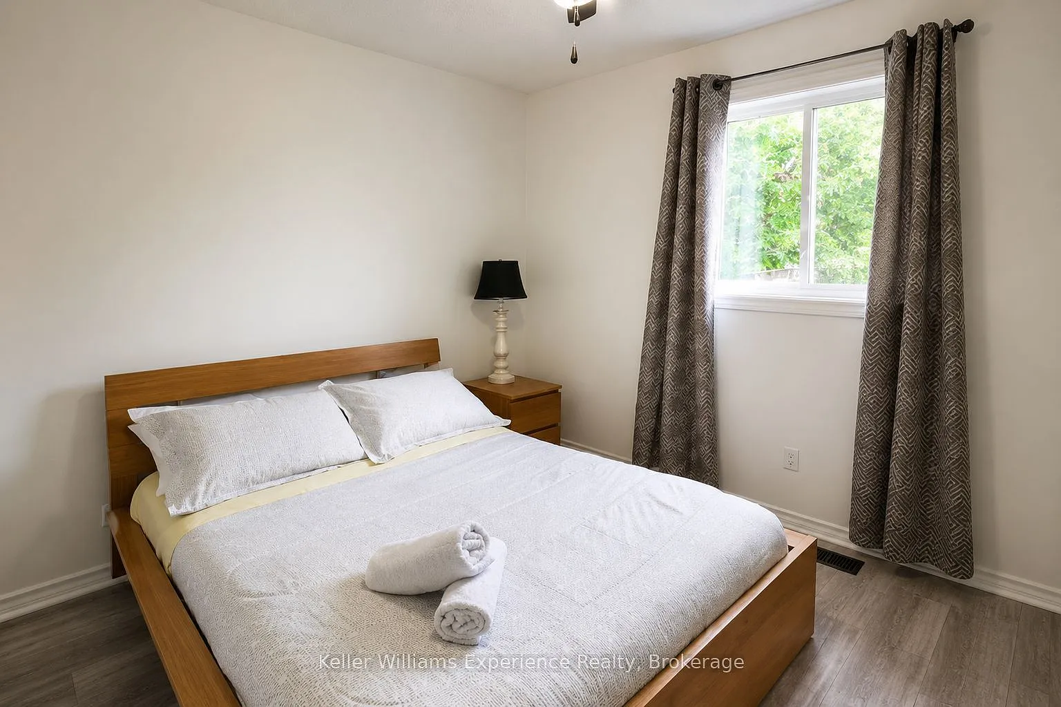3 bed, $2,900 — Photo 4