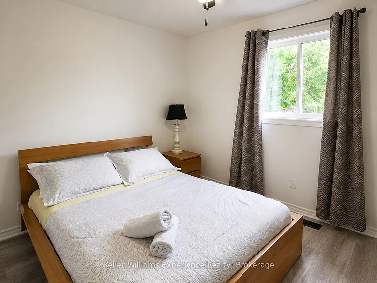 16 Nicole Marie Ave #B — Photo 4