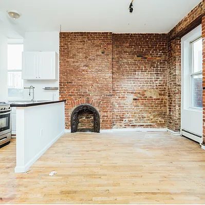 Rented by Nooklyn NYC LLC | media 26