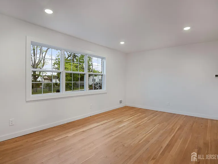 4 Morris Ave #2A — Photo 20