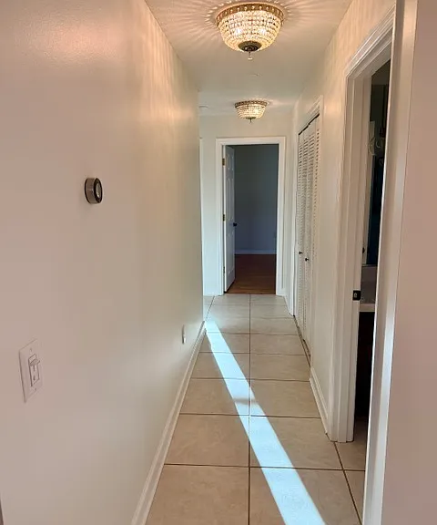 1106 Crescent Pkwy — Photo 2