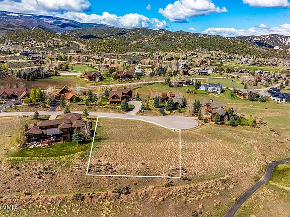 4th image of 308 N Penstemon Ln