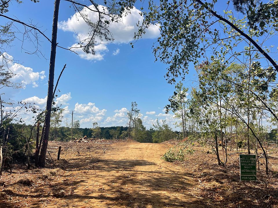2nd image of County Road 143