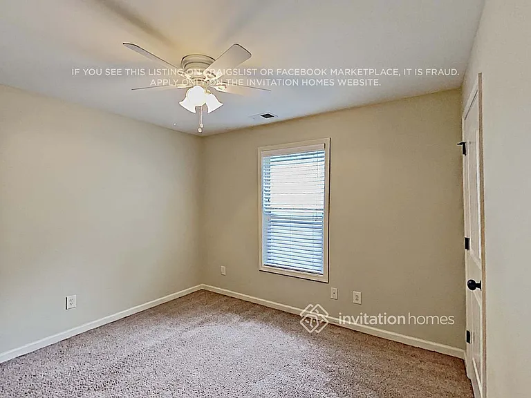 408 Sheila Way — Photo 11