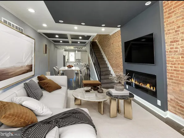 2240 E Chase St, Baltimore, MD 21213