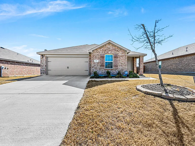 508 Windrow Dr — Photo 15