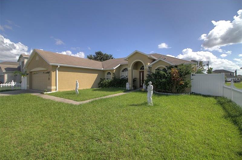 1st image of 145 Aurora Ln